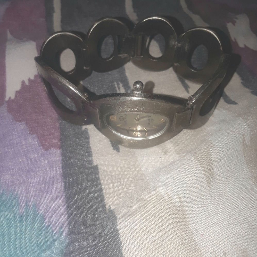 Bracelet watch